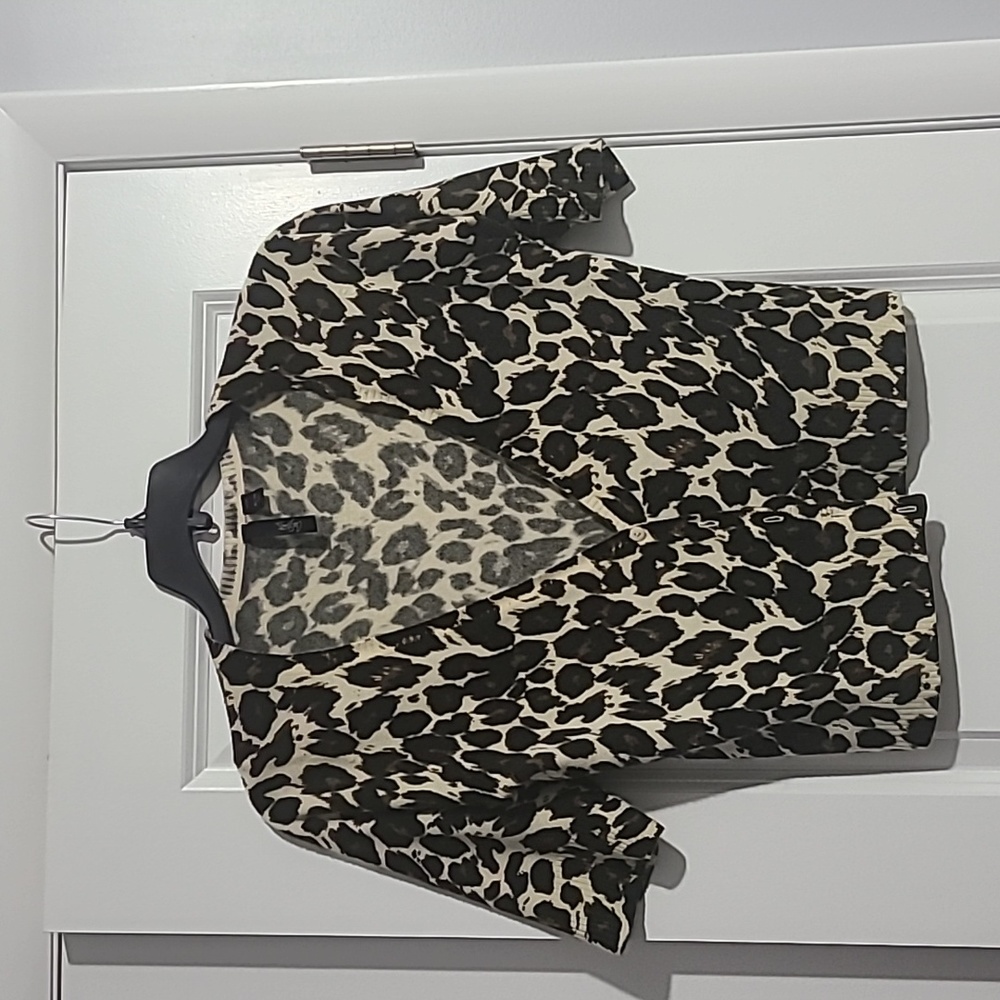 Woman's leopard cheetah print button up short sleeve sweater